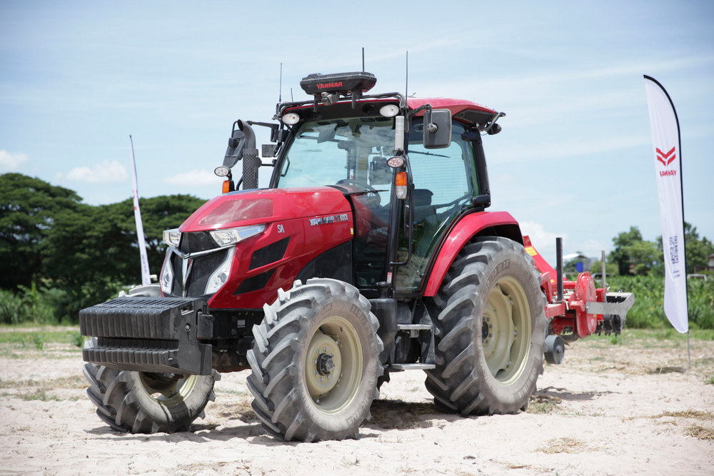 le Yanmar YT5113A vue de 3/4 avant gauche