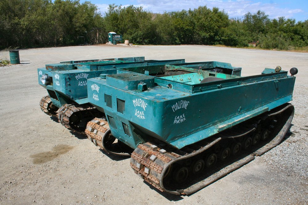 un M-29C Weasel vu de 3/4 avant gauche