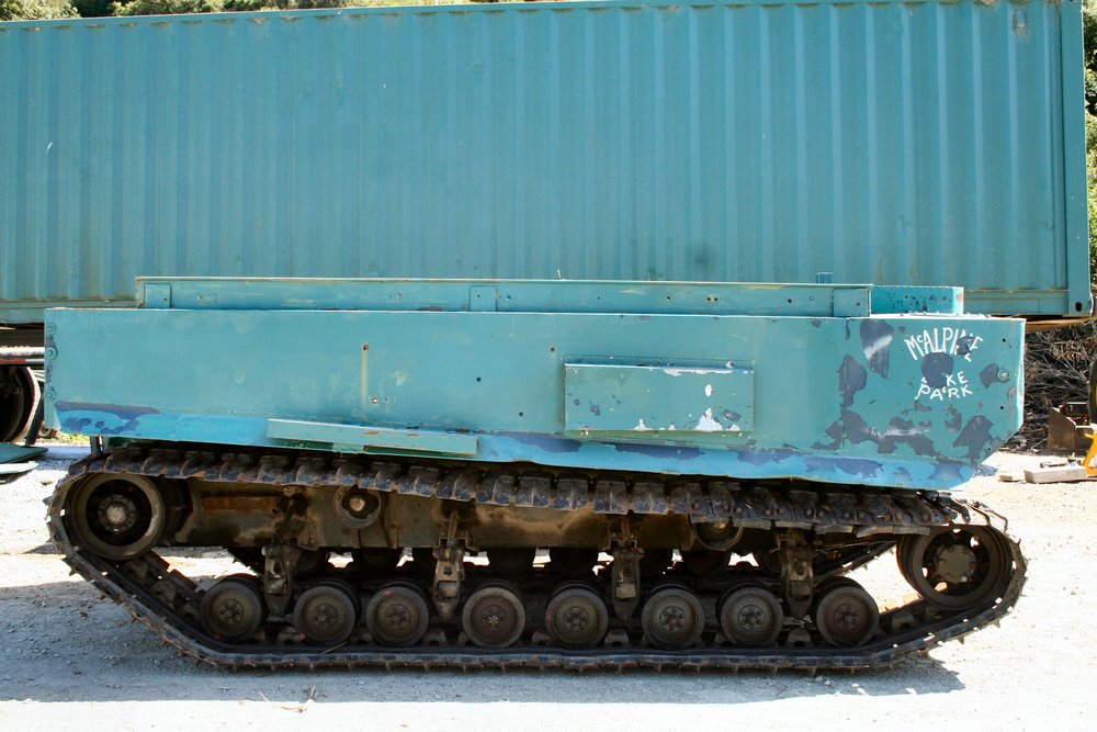 un M-29C Weasel vu de profil droit