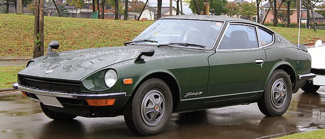 une Nissan Fairlady Z (S31) 1977 vue de 3/4 avant gauche