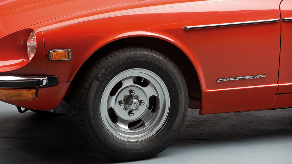 zoom sur le côté avant gauche