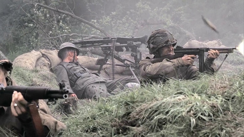 une MG 42 dans la série Frères d'armes