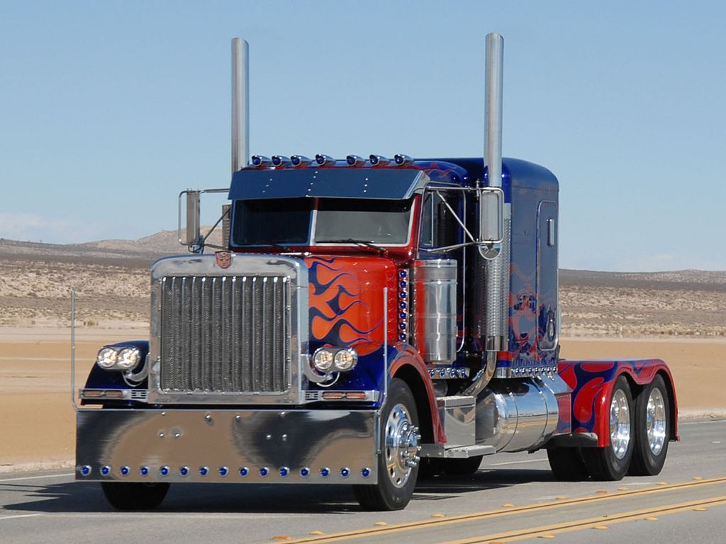 Le mode de tracteur routier (Peterbilt 379) d'Optimus Prime