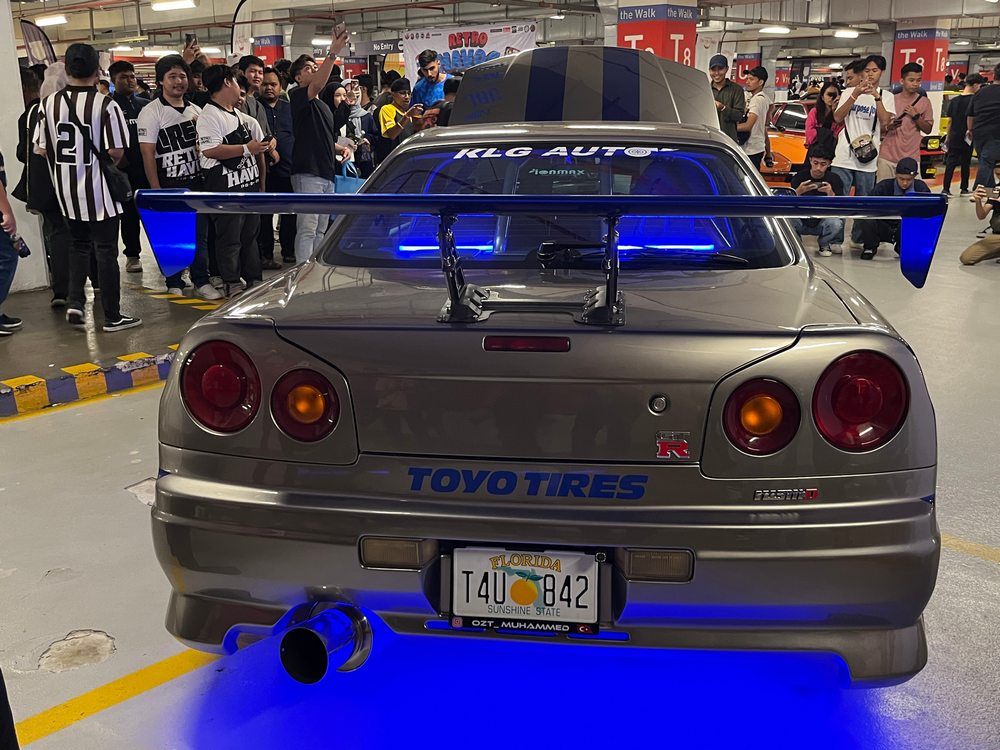 la Nissan Skyline GT-R R34 Fast & Furious vue de l'arrière