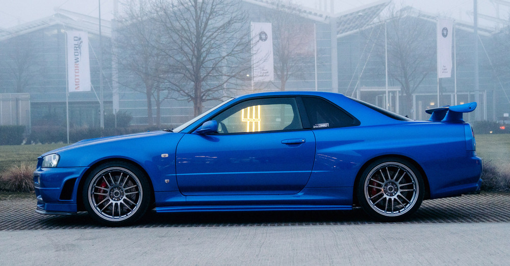 vue de profil gauche